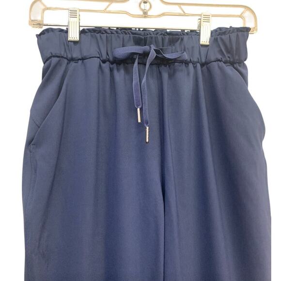 Lululemon Keep Moving Pant True Navy sz 4 - Picture 3 of 9